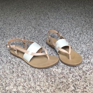 Lucky Brand Thong Sandals